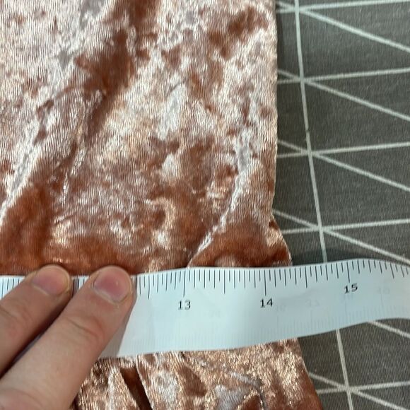 Knox Rose Dust Pink Velvet Sleeveless Top Low High style XS - Picture 9 of 10